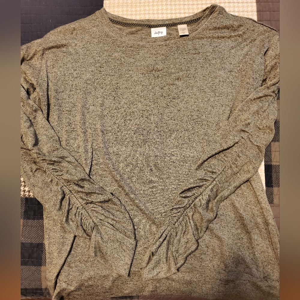 Daytrip long sleeve blouse